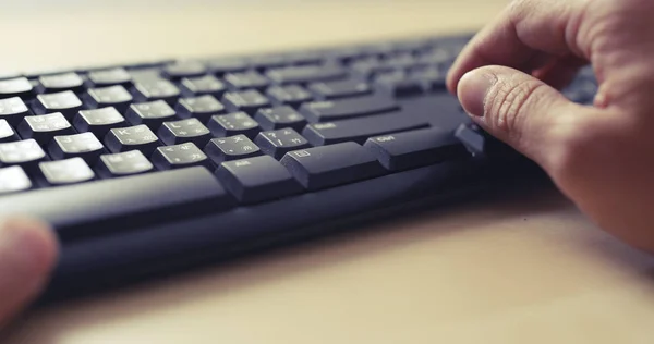 Fingers Typing Keyboard Close — Stock Photo, Image