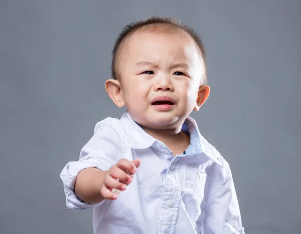 Liten pojke känsla dåligt humör — Stockfoto