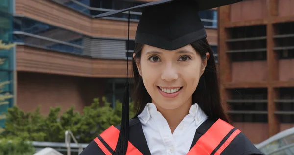 Asian Woman Graduation Day — Stock Photo, Image