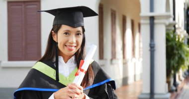 Kadın olsun mezuniyet heyecanlı 