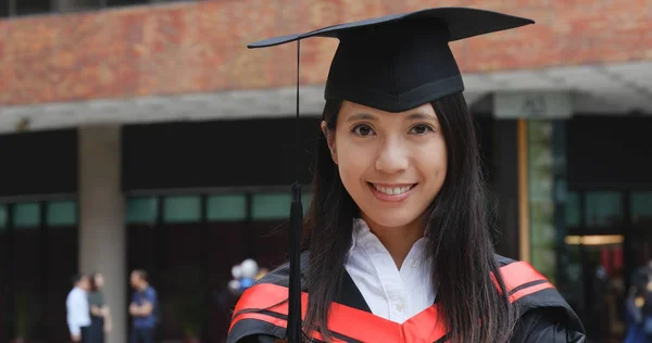 Asian Woman Graduation Gown — Stock Photo, Image