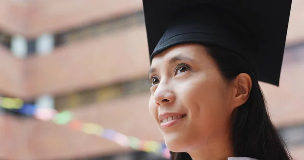 Confident Woman Get Graduation — Stock Photo, Image