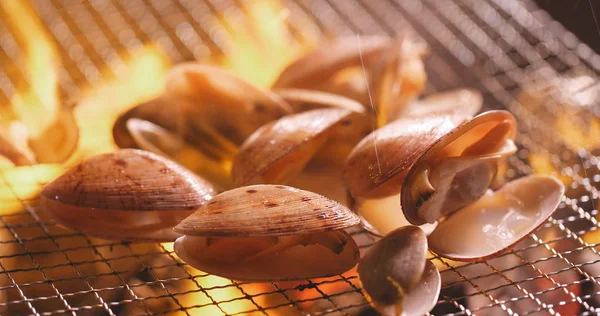 Barbecue Frutti Mare Con Vongole Fiamme — Foto Stock