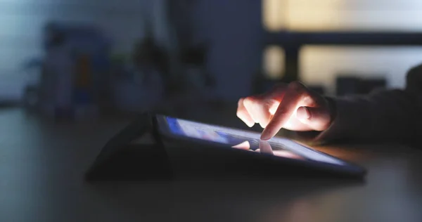 Woman Touching Tablet Computer — Stock Photo, Image