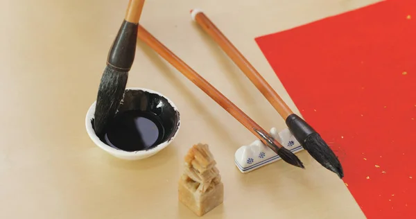 Написание Китайского Инструмента Каллиграфии Столе — стоковое фото