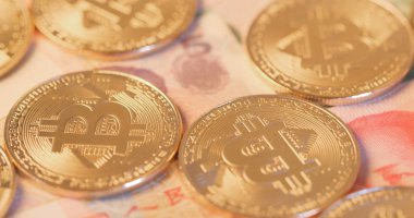 Bitcoin Çin banknotlar üzerinde kapat