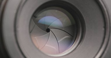 Yakınlaştırma profesyonel kamera objektifi  