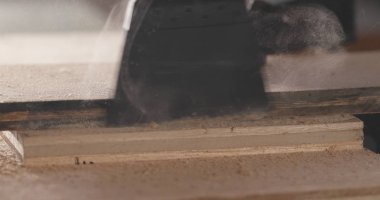 Ahşap tahta kesme yakın çekim 