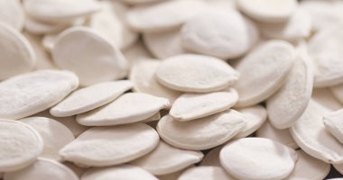 Beyaz kabak çekirdeği yakın çekim 