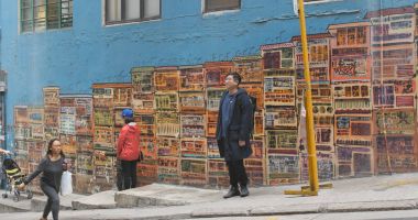 Merkez, Hong Kong - 8 Mayıs 2017: Hong Kong duvarda ünlü resim 