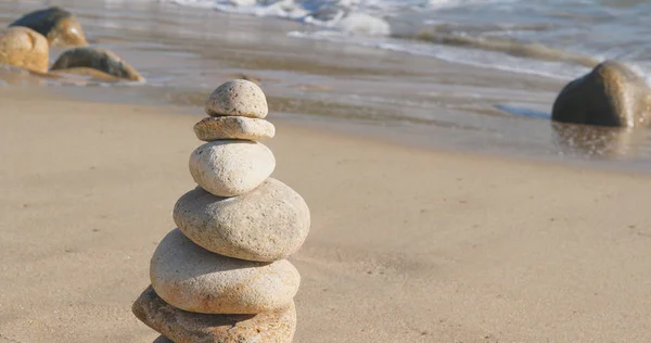 Pierres Zen Sur Une Côte Plage — Photo