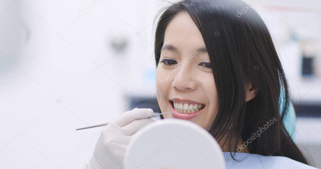 Patient undergo check up of teeth 