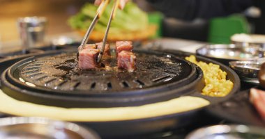 Korece Barbekü, ızgara domuz eti 