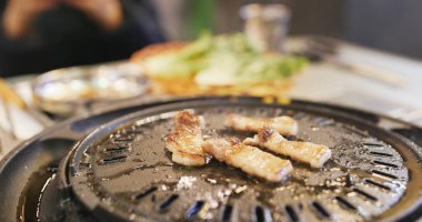 Korece Barbekü Izgara yakın çekim 