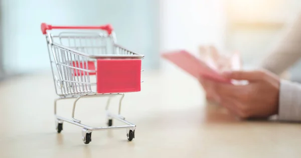 Small Cart Concept Online Shopping — Stock Photo, Image
