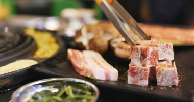 Korece tarzı Barbekü Restoranı 