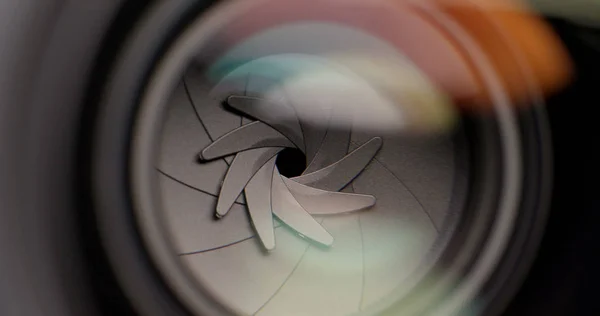 Opening Closing Aperture Camera Lens — Stock Photo, Image