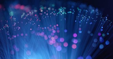 Fiber optik siyah arka plan üzerinde ışık  