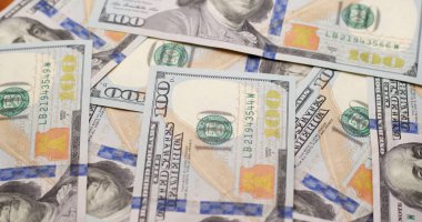 YTL banknotlar yığını kapat