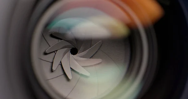 Adjusting Camera Lens Aperture Iris — Stock Photo, Image