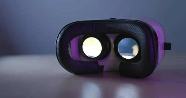 Virtual Reality Device Playing Video — Stock Photo, Image