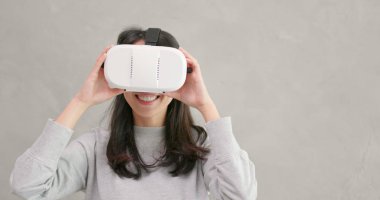 Kadın oyun Vr aygıt 