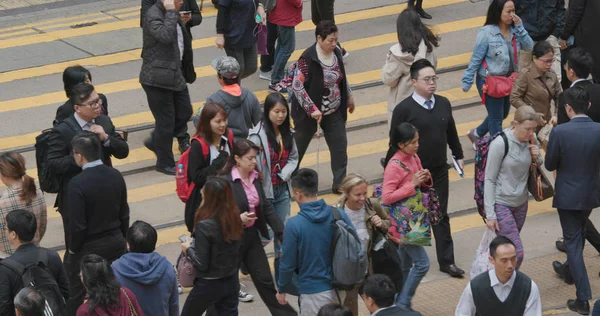 Central Hongkong Hongkong Lutego 2018 Ludzi Chodzących Ulicy — Zdjęcie stockowe