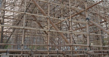 Çin opera performansı bambu iskele 