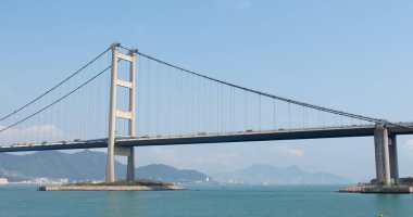 Ma wan, Hong Kong - 02 Nisan, 2018: Tsing ma bridge uygulamasında Hong Kong şehir 