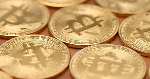 Grupo Bitcoins Oro Cerca — Foto de Stock