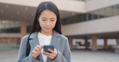 Cep telefonuyla city adlı işkadını 