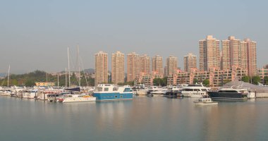 Tuen Mun, Hong Kong - 22 Mart, 2018: Tayfun sığınakta Cruise 