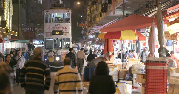 North Point Hong Kong Maart 2018 Tram Passeren Van Markt — Stockfoto