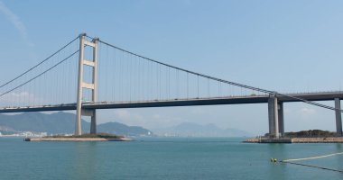 Ma wan, Hong Kong - 02 Nisan, 2018: Hong Kong'daki Tsing ma bridge 