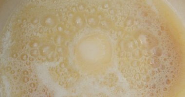 Yakın pişirme için tereyağı ile Isıtma