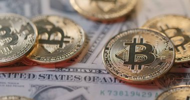 Bitcoins ve bizi dolar oranı 