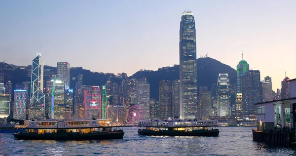 Victoria Kikötőre Hong Kong 2018 Január Hong Kong Skyline Naplementekor — Stock Fotó