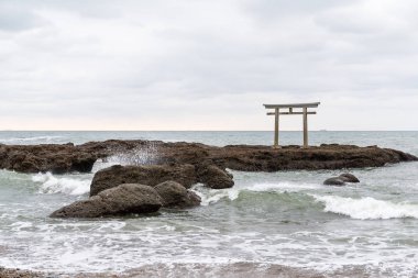 Oarai isosaki tapınak denize yakın 