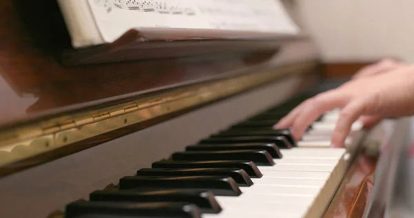 Playing Piano Home Close — Stock Photo, Image