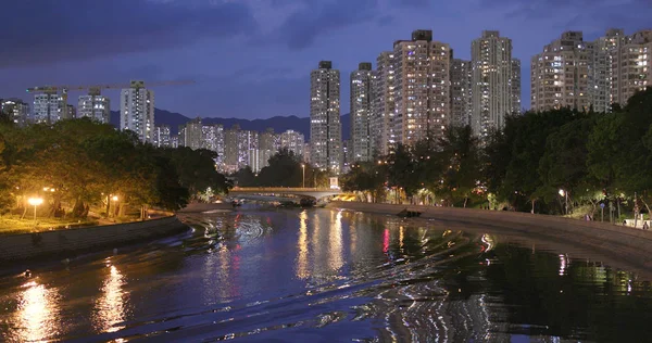 2018 香港夜の公共住宅と住宅地区 — ストック写真