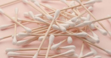 Pamuk temizleme bezi yığını kapat 