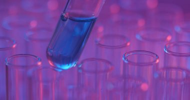 Birkaç test tüpleri yakın çekim