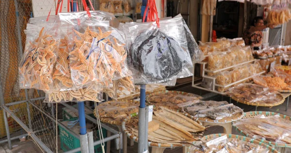 Cheung Chau Χονγκ Κονγκ Απριλίου 2018 Παραδοσιακό Κατάστημα Πώλησης Αποξηραμένα — Φωτογραφία Αρχείου