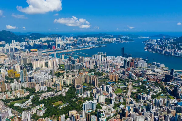 Hong Kong Adası, Hong Kong - 06 Eylül 2019: Hong Kong adasının üst manzarası