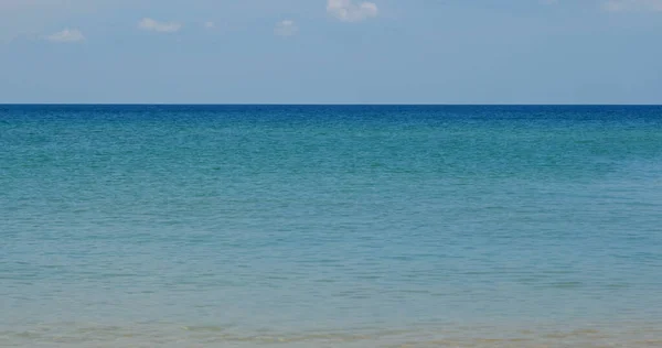 美しい青い海と空 — ストック写真