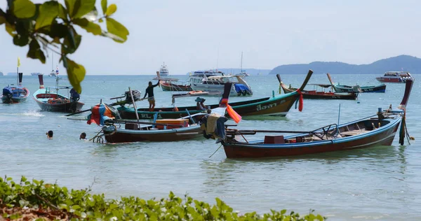 Phuket Thailand October 2019 Fishing Boats Sea Phuket — Stock Photo, Image