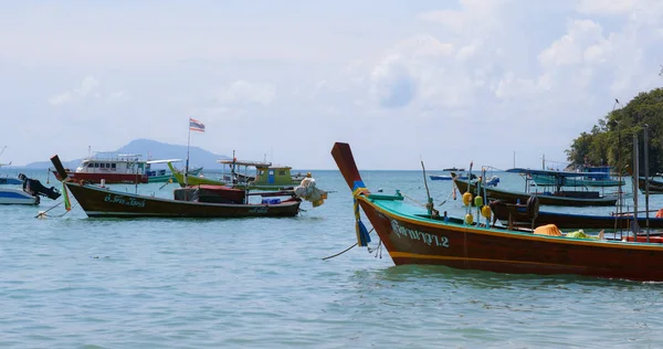 Phuket Thaiföld Október 2019 Halászhajók Tengeren Phuket — Stock Fotó