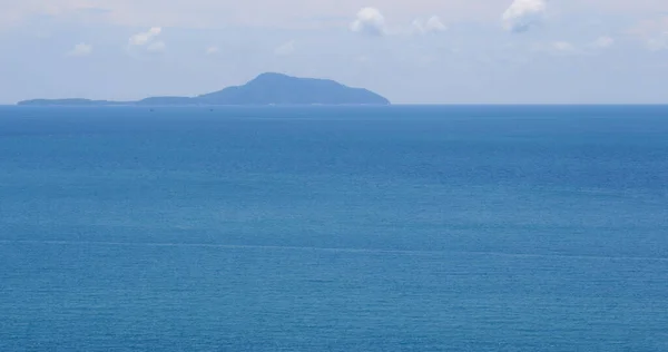 Cielo Blu Sabbia Acqua Mare — Foto Stock