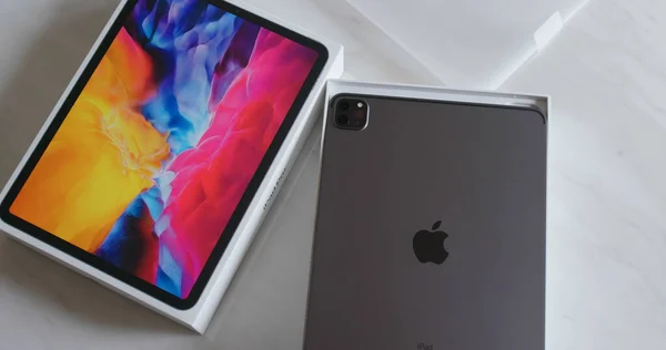 Hong Kong Marzo 2020 Unbox Ipadpro —  Fotos de Stock