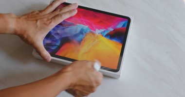 Hong Kong 26 Mart 2020: Yeni ipadpro paketini aç